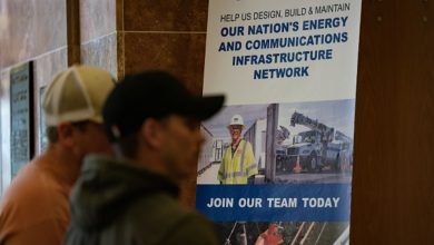 107311994 1696509877234 Gettyimages 1248374295 Us Job Fair.jpeg
