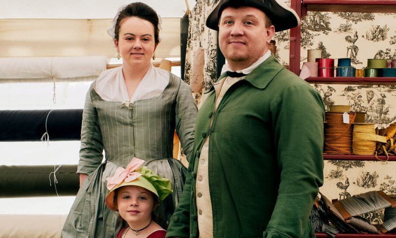 12old Timey Clothes 01 Lvch Facebookjumbo.jpg