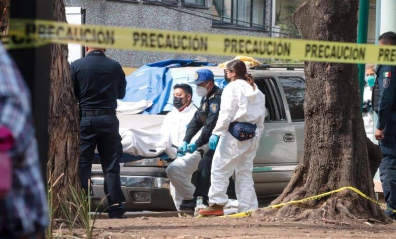 967455 Muerto En Camioneta 1 Impreso.jpg