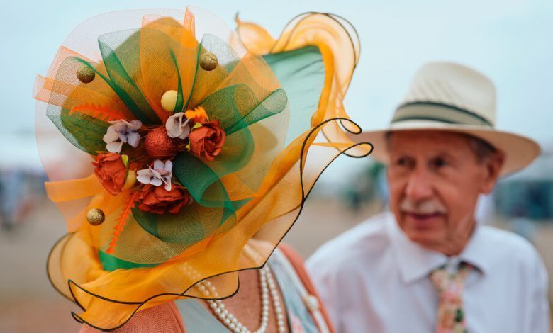 Derby Hats 04 Lckt Facebookjumbo V2.jpg