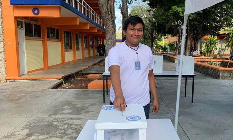 Tec De Chetumal Voter.jpg
