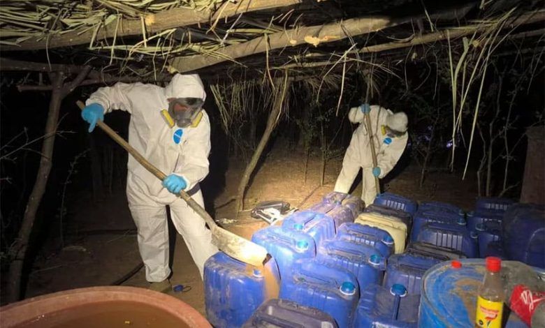 Two Personnel Cleaning Up Drug Lag Use For Featured Img Semar.jpg