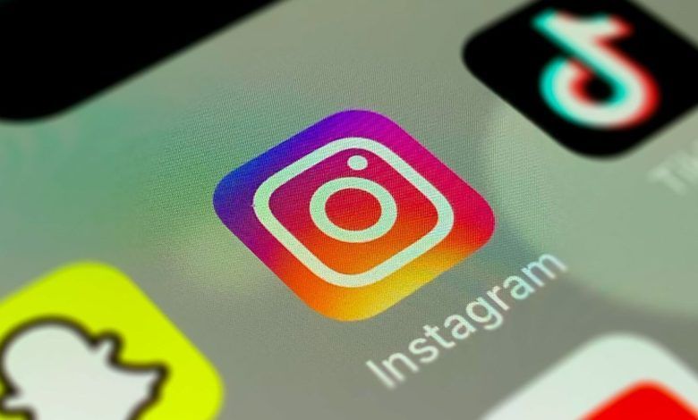 Instagram Icon Ios Closeup.jpg