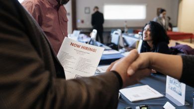 107357385 1704987859107 Gettyimages 1914966398 Jobless Claims.jpeg