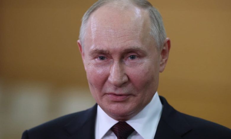 107431688 1718976414958 Gettyimages 2157857786 Rus Russian President Vladimir Putin Visits Hanoi.jpeg