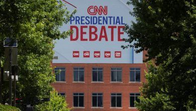 25pol Debate Attacks Topart Jwcl Facebookjumbo.jpg