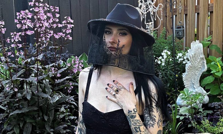 29goth Gardens 01 Wbjp Facebookjumbo.jpg