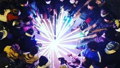 Circle Of Lightsabers Jka Mx Fb.jpg