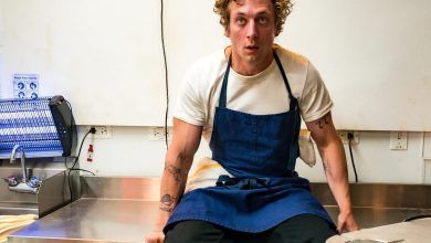 The Bear Jeremy Allen White 1662213100 Scaled.jpg