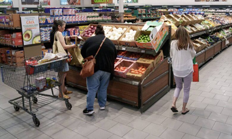 108000538 1720700147742 108000538 1719862626420 Gettyimages 2158912905 Personal Consumption Expenditures.jpg