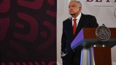 987306 Mananera Amlo Palacio 4 Impreso.jpg