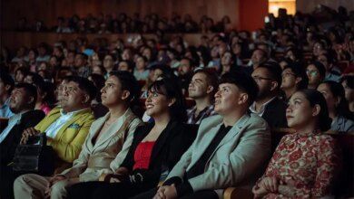 Giff Audience.jpg