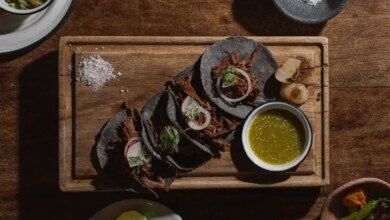 Taco De Pecho De Ternera I Sabores De Mexico. Av. Mexico •2830 Guadalajara Mex. The Landmark Guadalajara Mex. Plaza Mayor Leon Mex.jpg