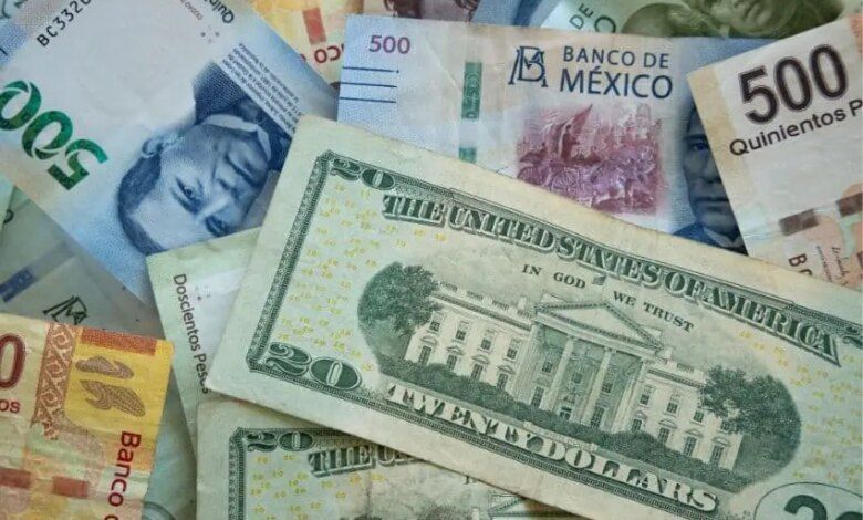 Pesos And Dollars Photo Shutterstock.jpg