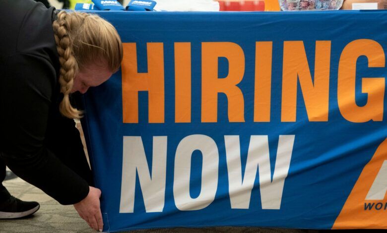 108072140 1733429960701 Gettyimages 2185052647 Us Jobs.jpeg