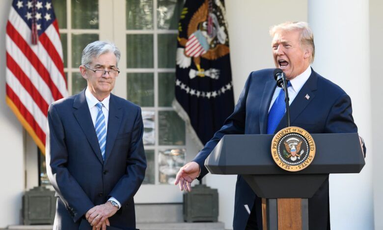 108094499 1738187559591 108094499 1738185948990 Gettyimages 869500574 Trump Powell.jpeg