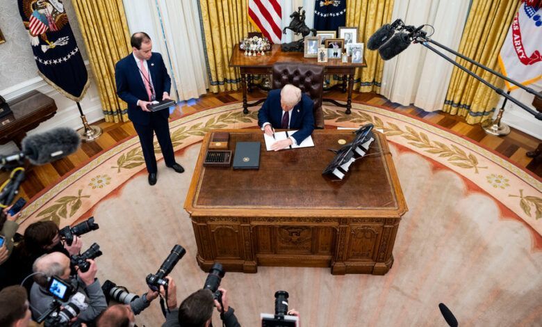 23dc Trump Topart Kgpv Facebookjumbo.jpg