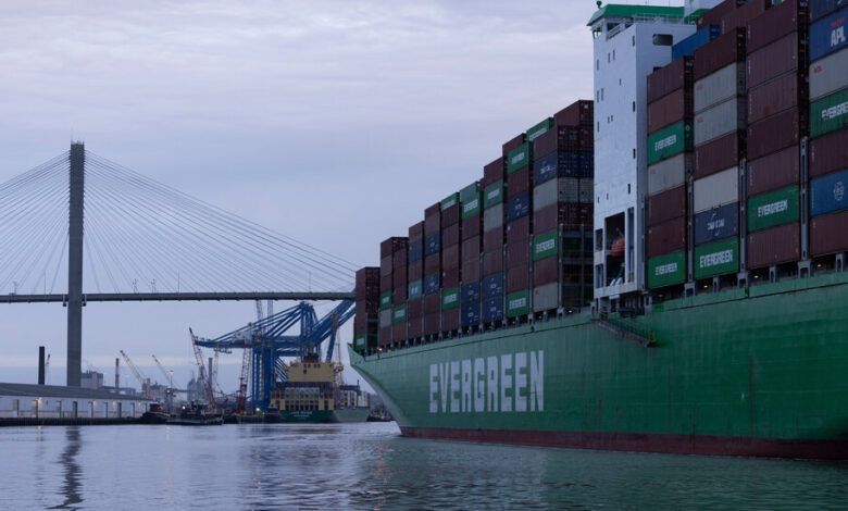 00dc Trade Hfo Pwjl Facebookjumbo.jpg