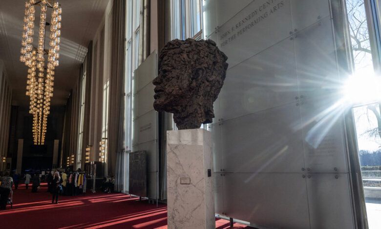 14kennedy Center Scene 1 Zmgw Facebookjumbo.jpg
