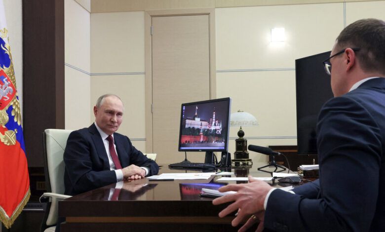24putin 01 Gjwf Facebookjumbo.jpg
