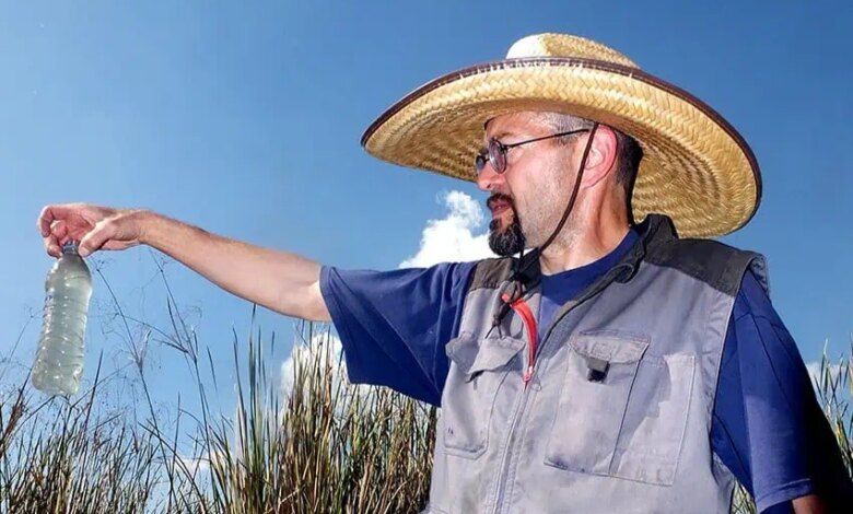 5 Sm Joshua Greene With Purified Water.jpg