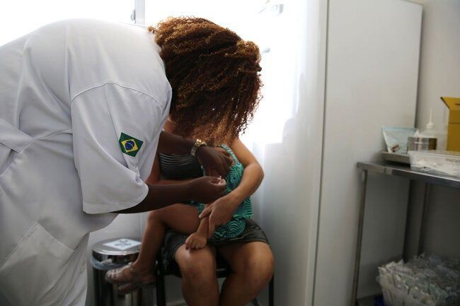 Bra Yellow Fever Vaccination.jpg