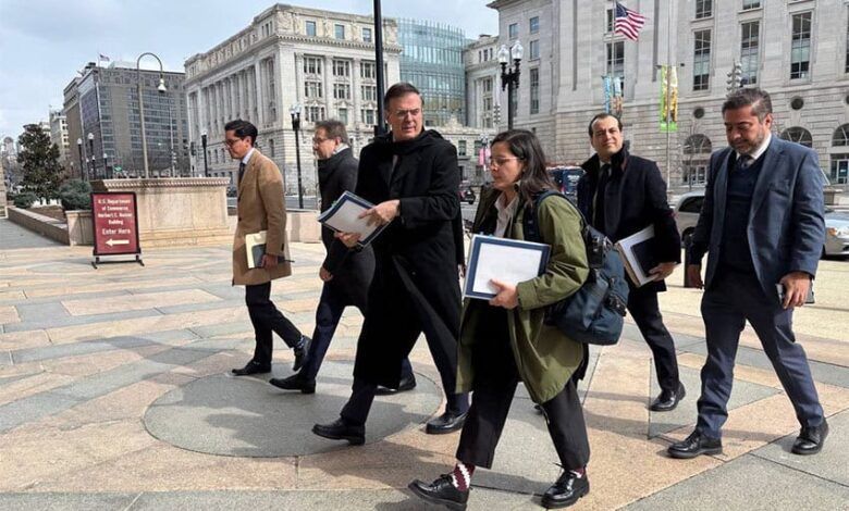 Ebrard 1.jpg