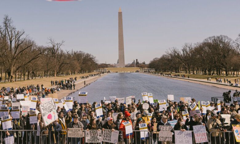 00sciprotest 01 qcgw facebookjumbo.jpg