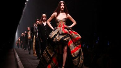 01versace Hwjb Facebookjumbo.jpg