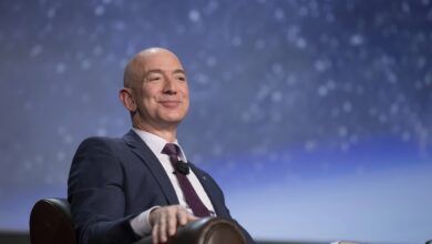 Bezos.jpg
