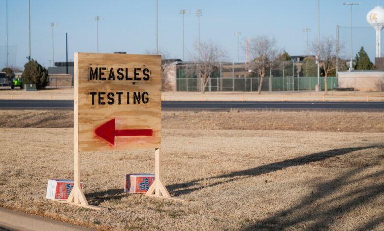 04hs measles 01 jgbl facebookjumbo.jpg