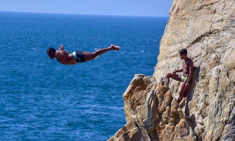 1008379 clavadistas la quebrada impreso.jpg