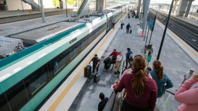 1015726 turistas tren maya impreso.jpg