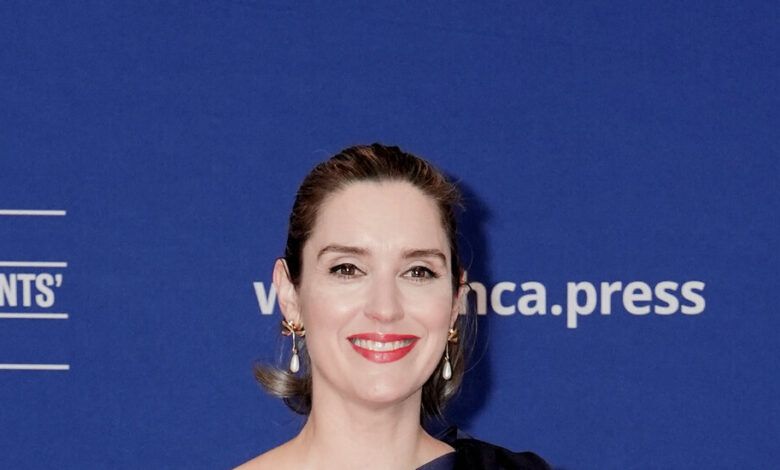 26st whcd red carpet 1a ltkv facebookjumbo v2.jpg