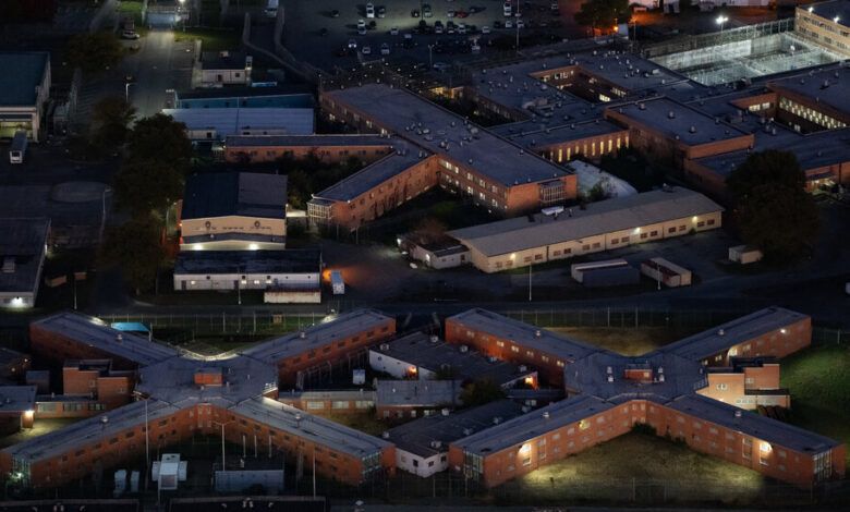 28ny rikers explainer 01 pzfk facebookjumbo.jpg