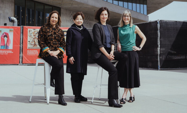 00lacma curators 01 qkjt facebookjumbo.jpg