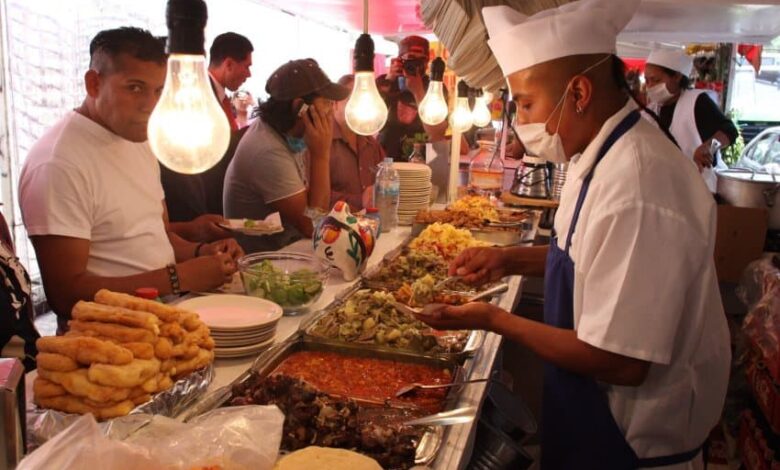 205404 tacos de guisado web moises pablo nava cuartoscuro.jpg