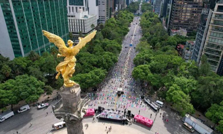 1038145 clase masiva de yoga web cdmx government.jpg