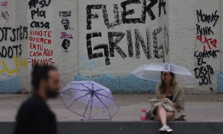 1038957 pintas protesta gentrificacion impreso.jpg
