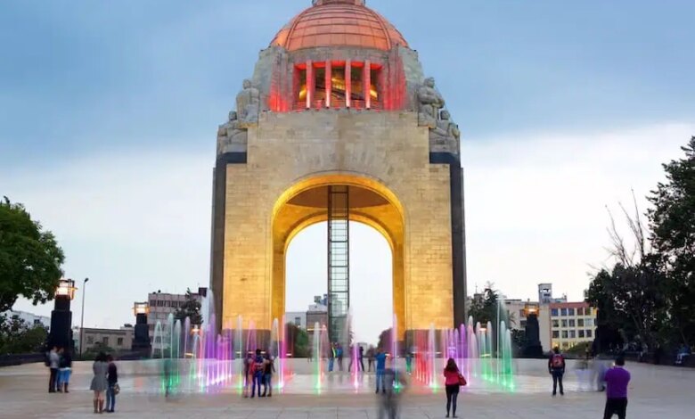 168054 mexico city copy.jpg