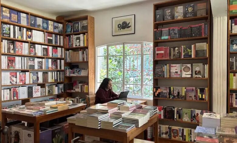 Best vintage bookstores in mexico city.jpg