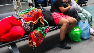 1009871 pasajeros en el aicm terminal 2 impreso.jpg