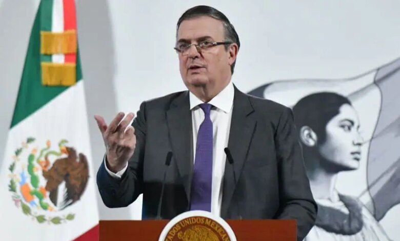 1038572 mananera plan mexico farmaceuticas impreso.jpg