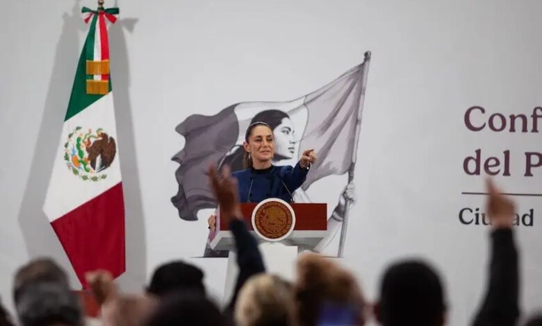 1043301 sheinbaum conferencia matutina impreso.jpg