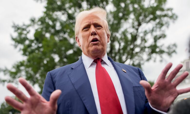 108181660 1754399306792 gettyimages 2227326750 trump depart wh.jpeg