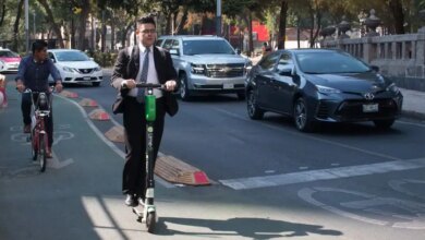689248 scooter en la ciudad impreso.jpg