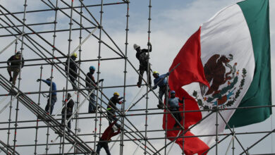 1046015 vida cotidiana trabajadores andamios impreso.jpg